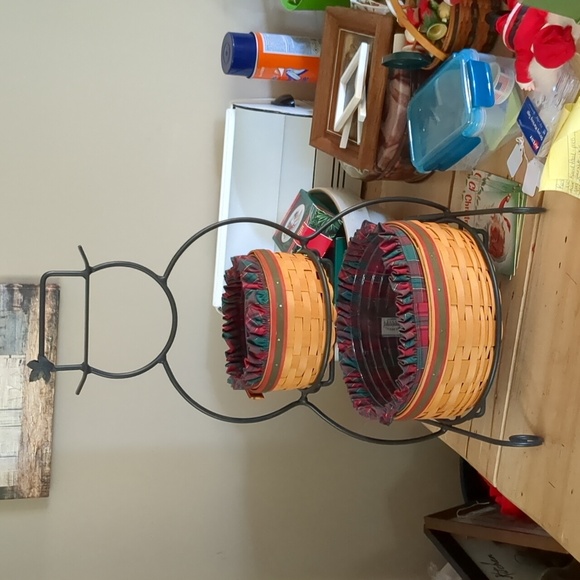 Longaberger Snowman Basket Holder with  2 baskets - Picture 1 of 3